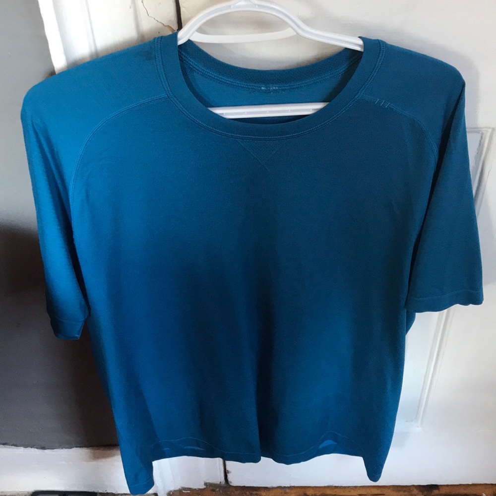 Lulu Lemon T-Shirt